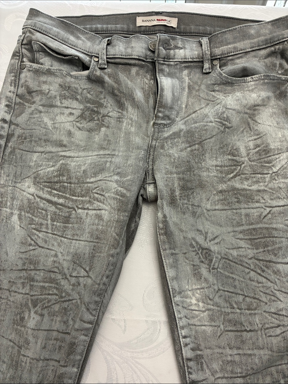 Banana Republic Women's Gray Washed Skinny Jeans